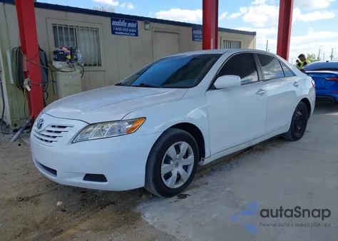 2009 Toyota Camry Le z USA, uszkodzony, nr VIN 4T1BE46KX9U905289